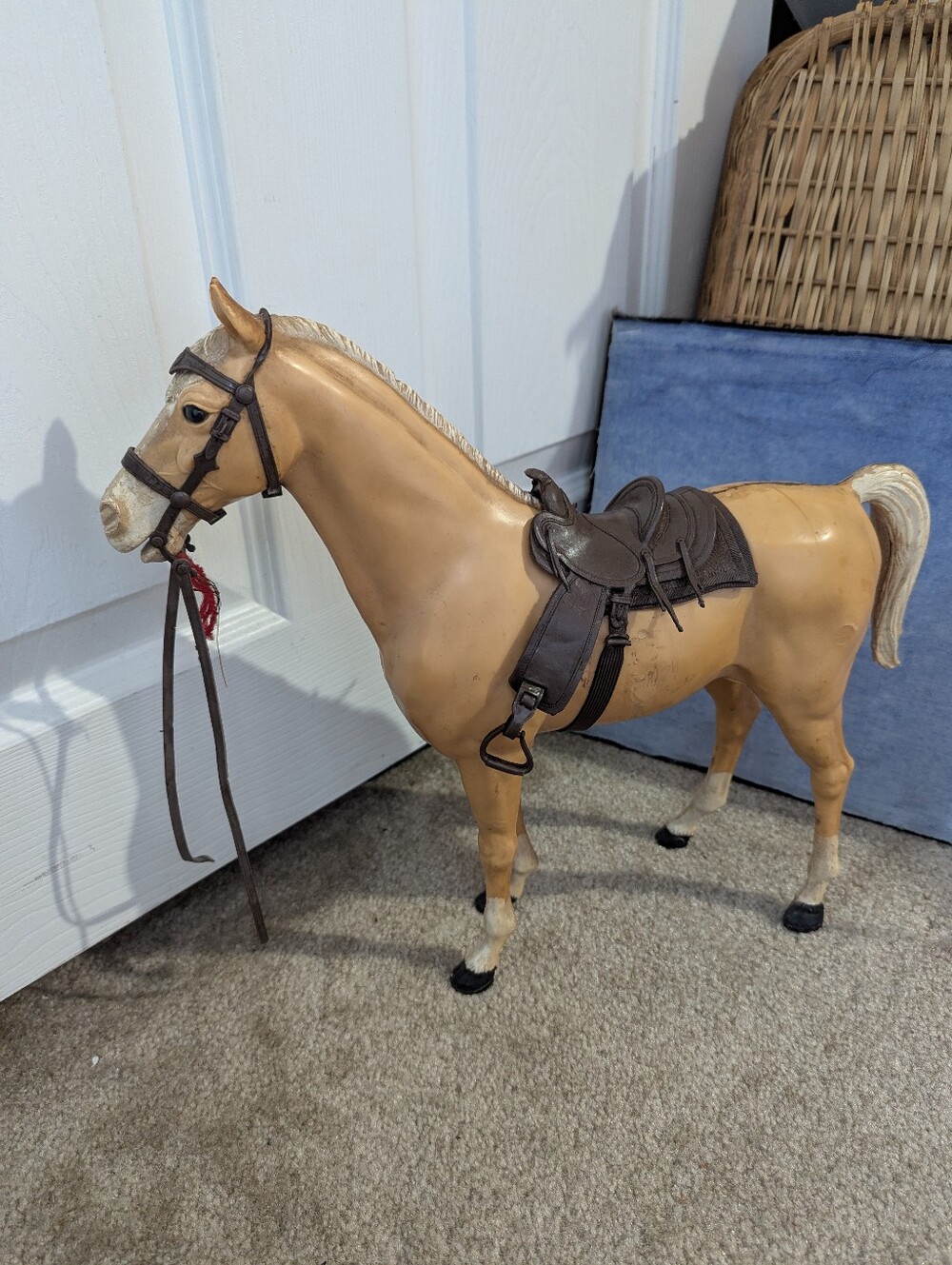 Louis Marx 1960's Johnny West Palomino Horse Thunderbolt w/Saddle/Blanket/Bridle
